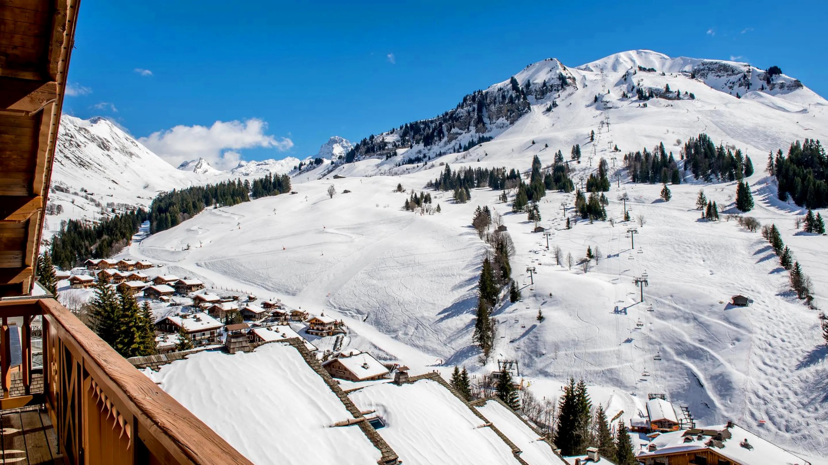 Contrats Saison hiver 25/26 (H/F)